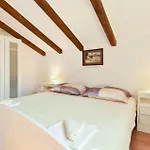 Сasa de vacaciones Three-bedroom In Dicmo