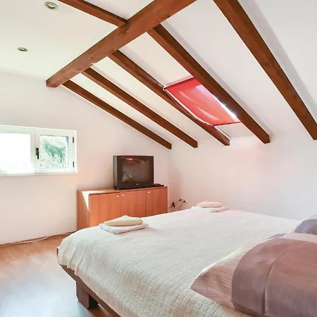 Three-bedroom In Dom wakacyjny