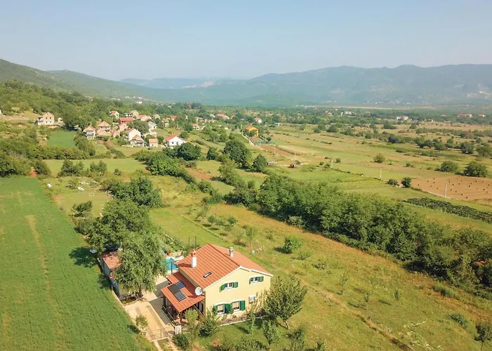 Holiday home Three-bedroom In